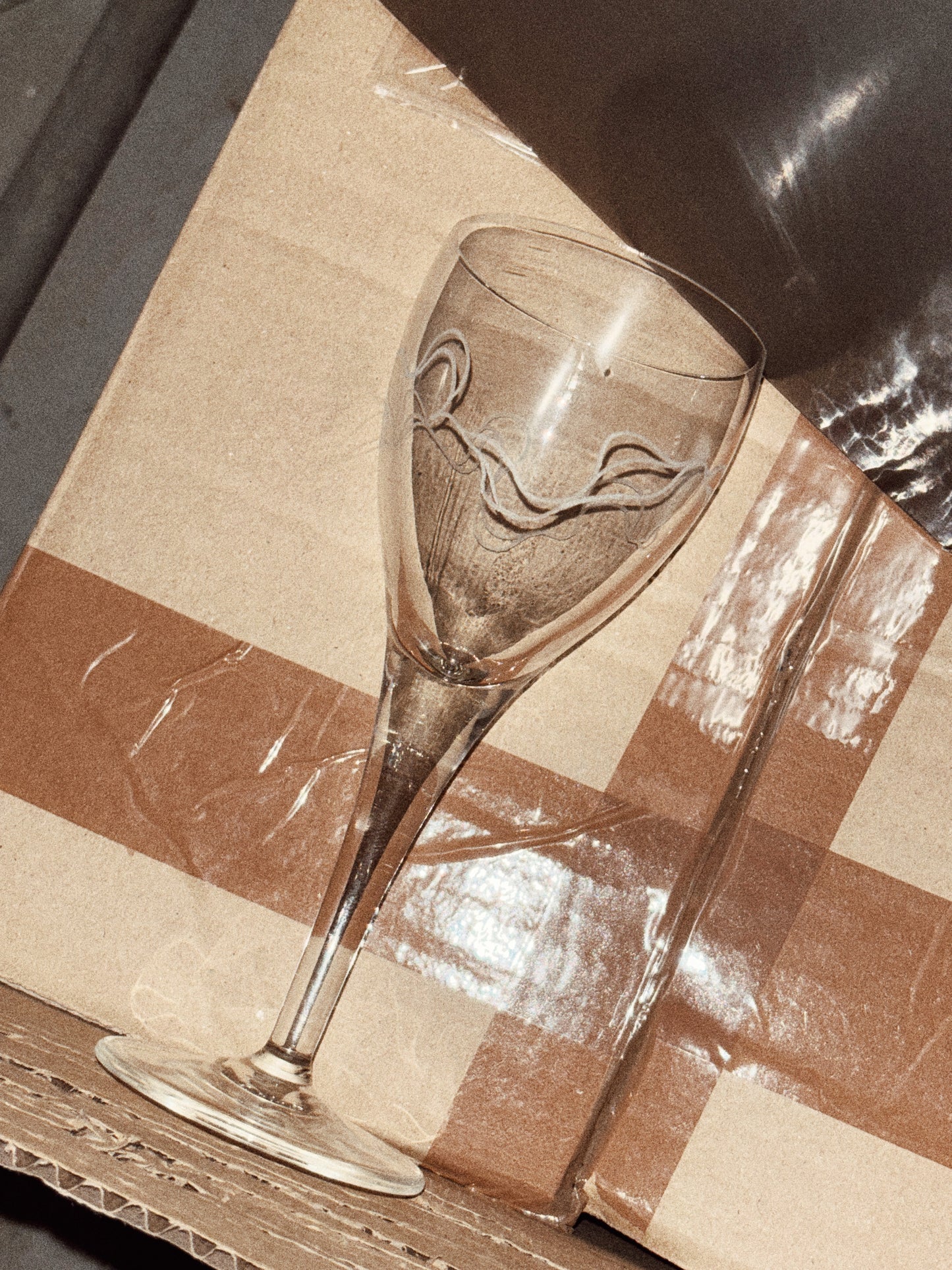 Wine Glass / Swirls