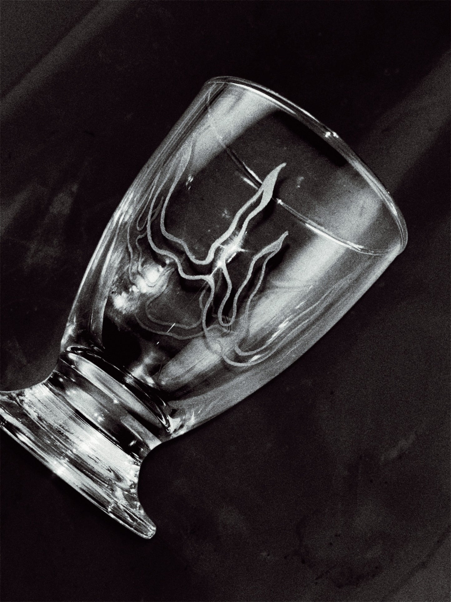 Water Glasses / Traditional Flames